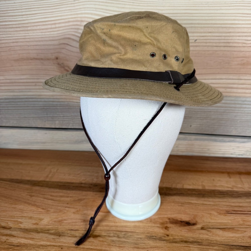 Filson Tin Cloth Bush Hat Tan Waxed Canvas Leather Band Chin Strap Medium READ